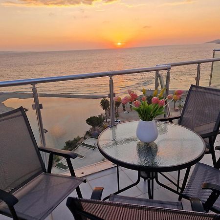 Appartement Sadet's Luxus Penthouse Saranda  Extérieur photo