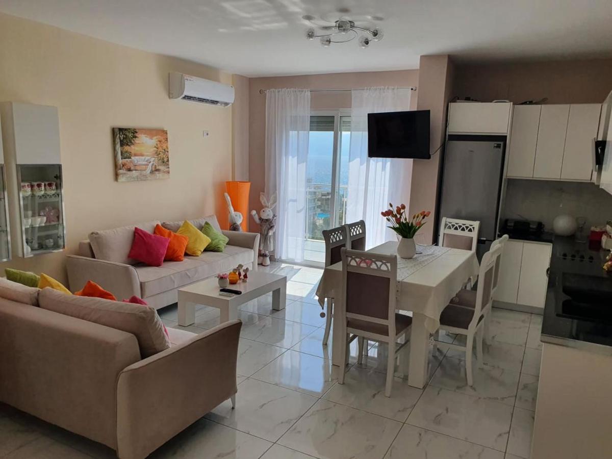 Appartement Sadet's Luxus Penthouse Saranda  Extérieur photo