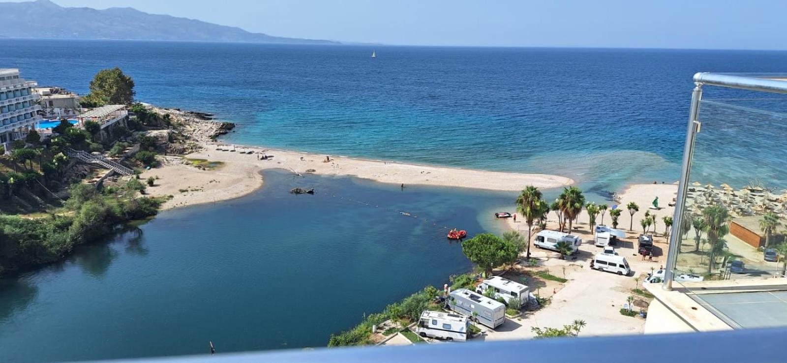 Appartement Sadet's Luxus Penthouse Saranda  Extérieur photo