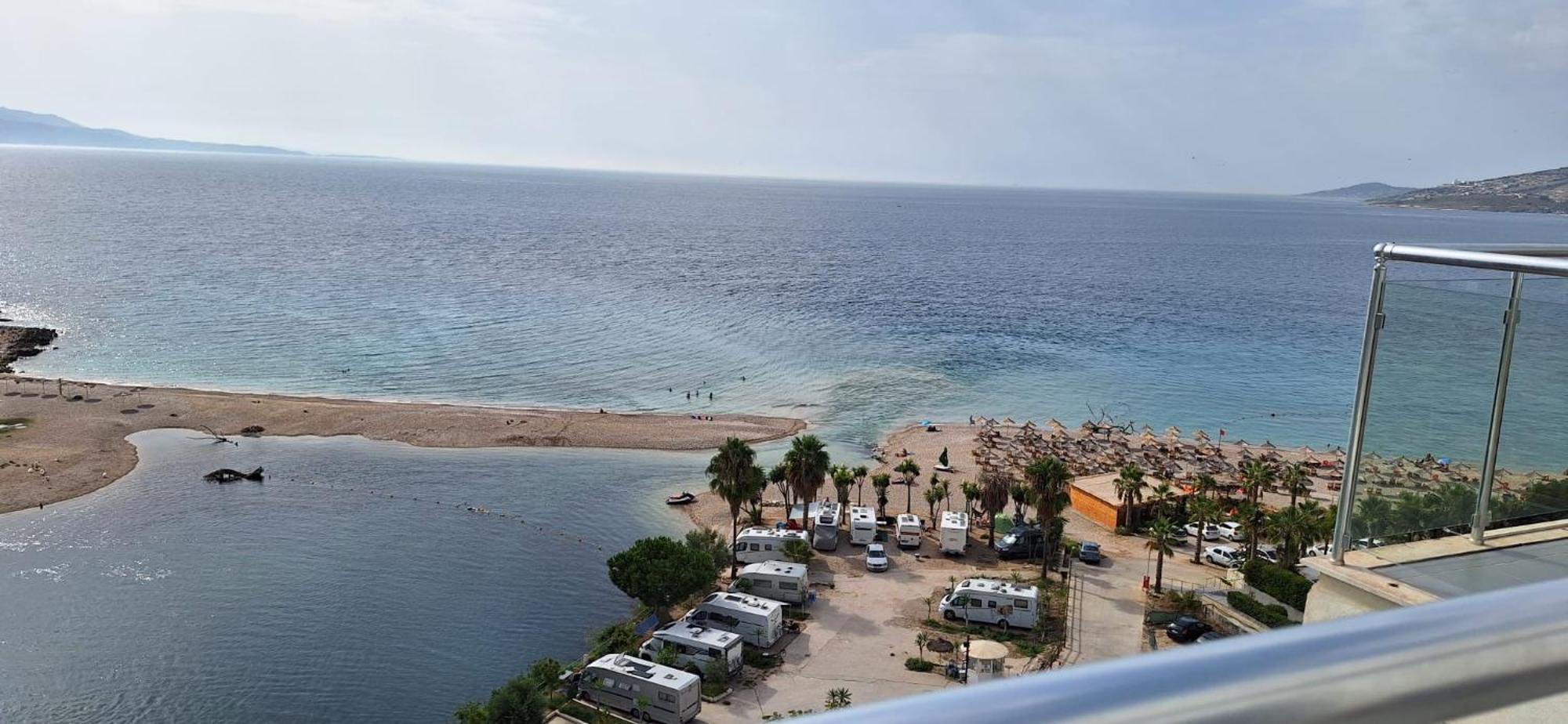 Appartement Sadet's Luxus Penthouse Saranda  Extérieur photo