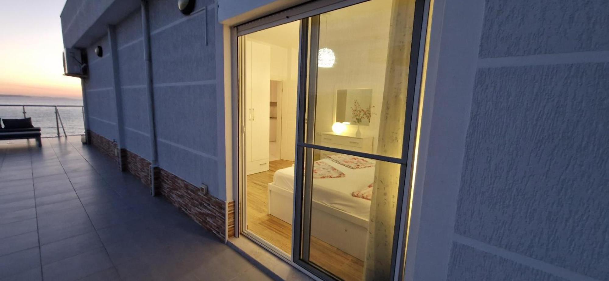 Appartement Sadet's Luxus Penthouse Saranda  Extérieur photo