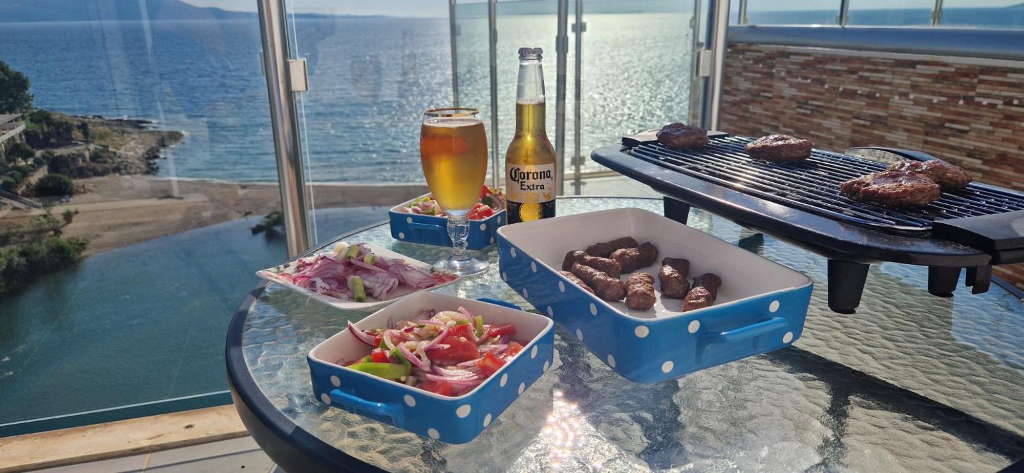 Appartement Sadet's Luxus Penthouse Saranda  Extérieur photo