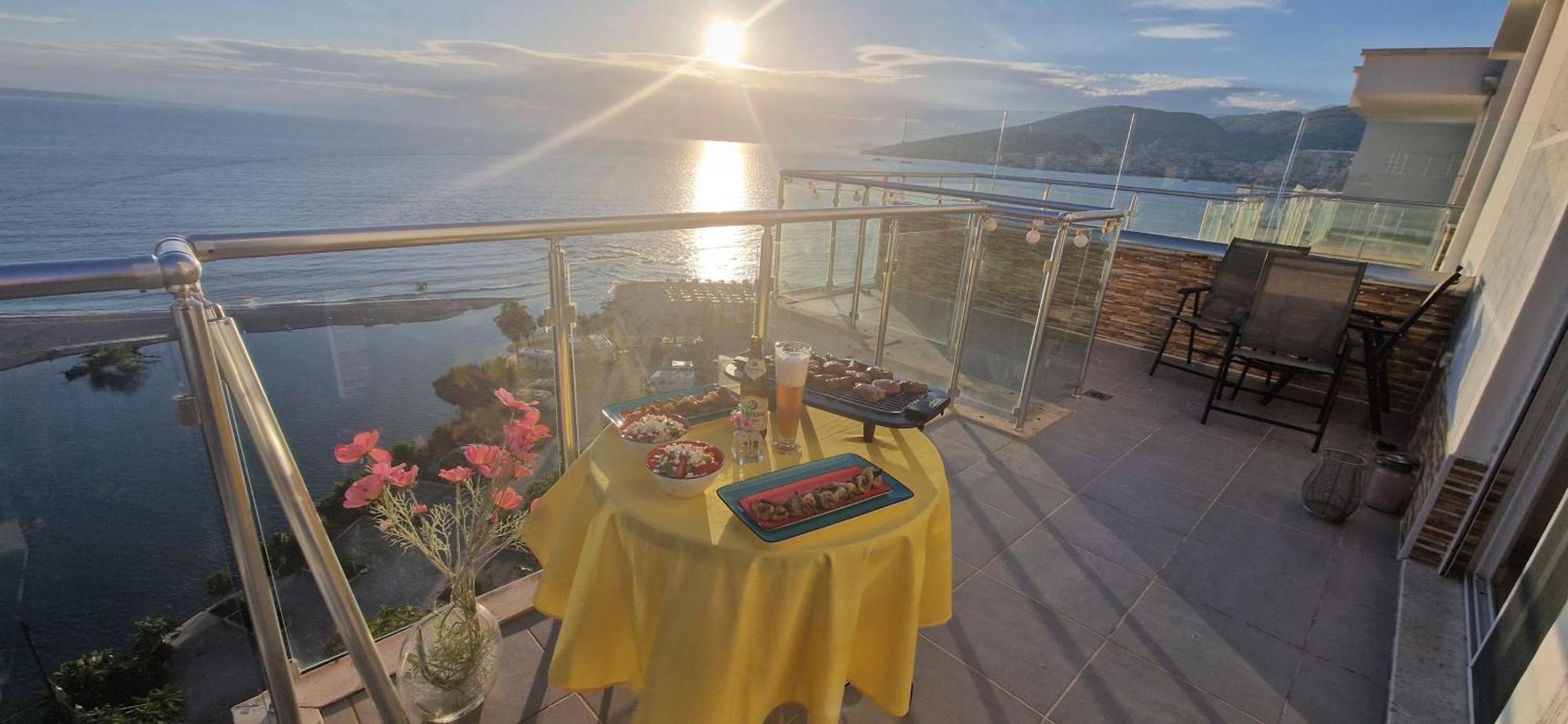 Appartement Sadet's Luxus Penthouse Saranda  Extérieur photo